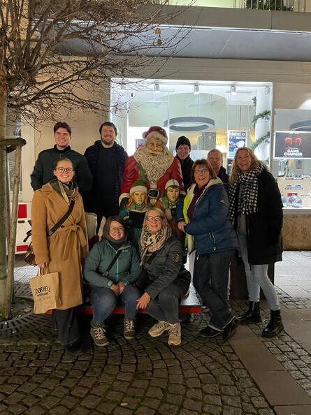 #gruppe weihnachtsmarkt.jpg