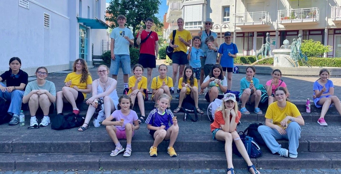 jugend kids eisessen 7 25 1